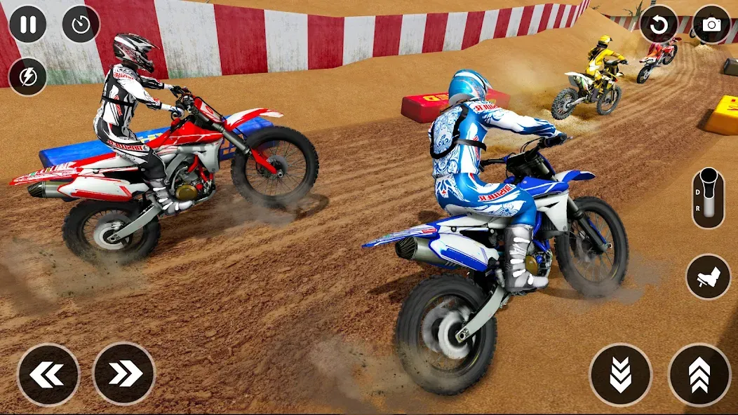 Mountain Dirt Bike Champions  [МОД Много денег] Screenshot 1